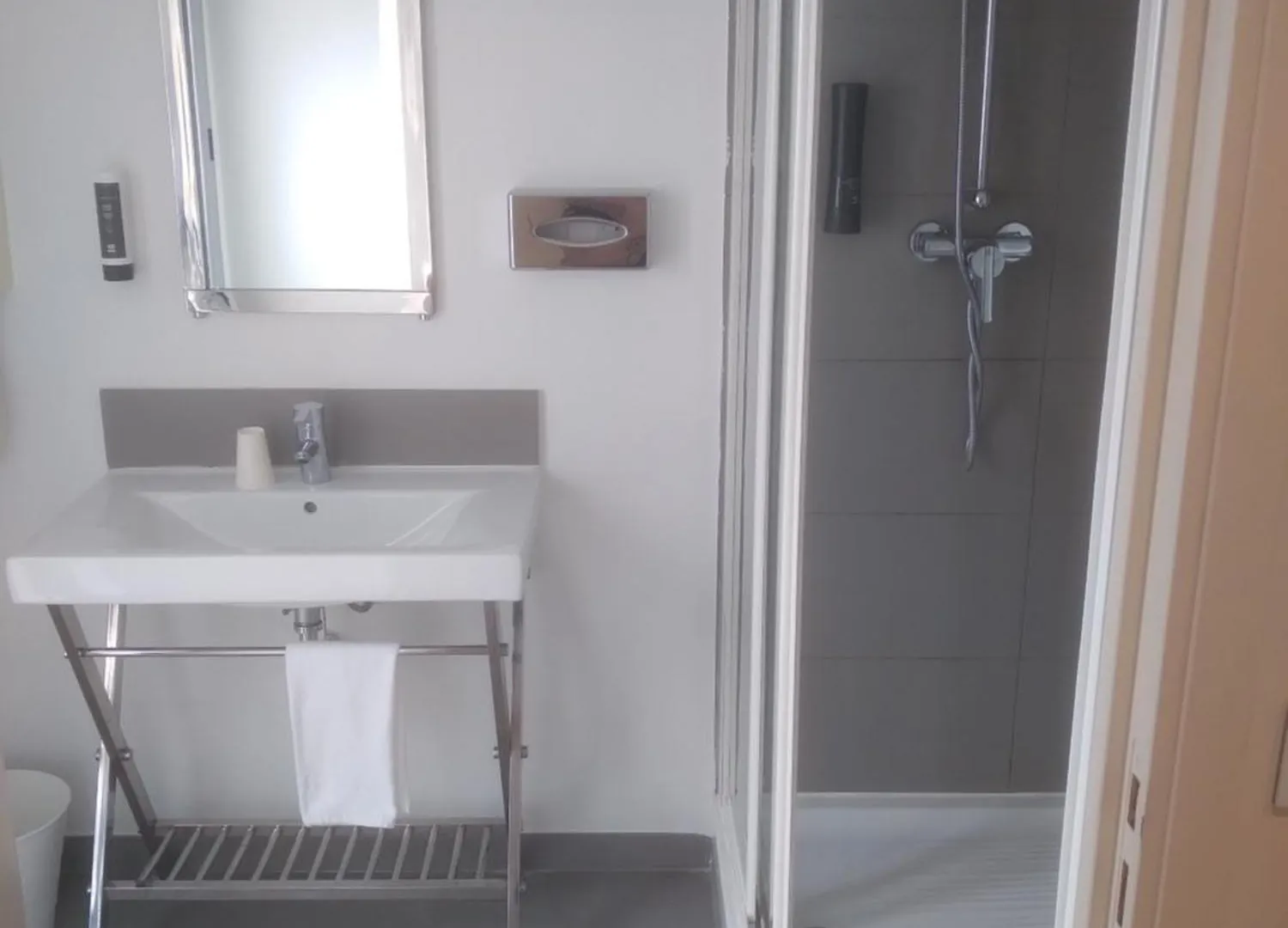 B&B Hotel Antibes جوان ليه باه فرنسا